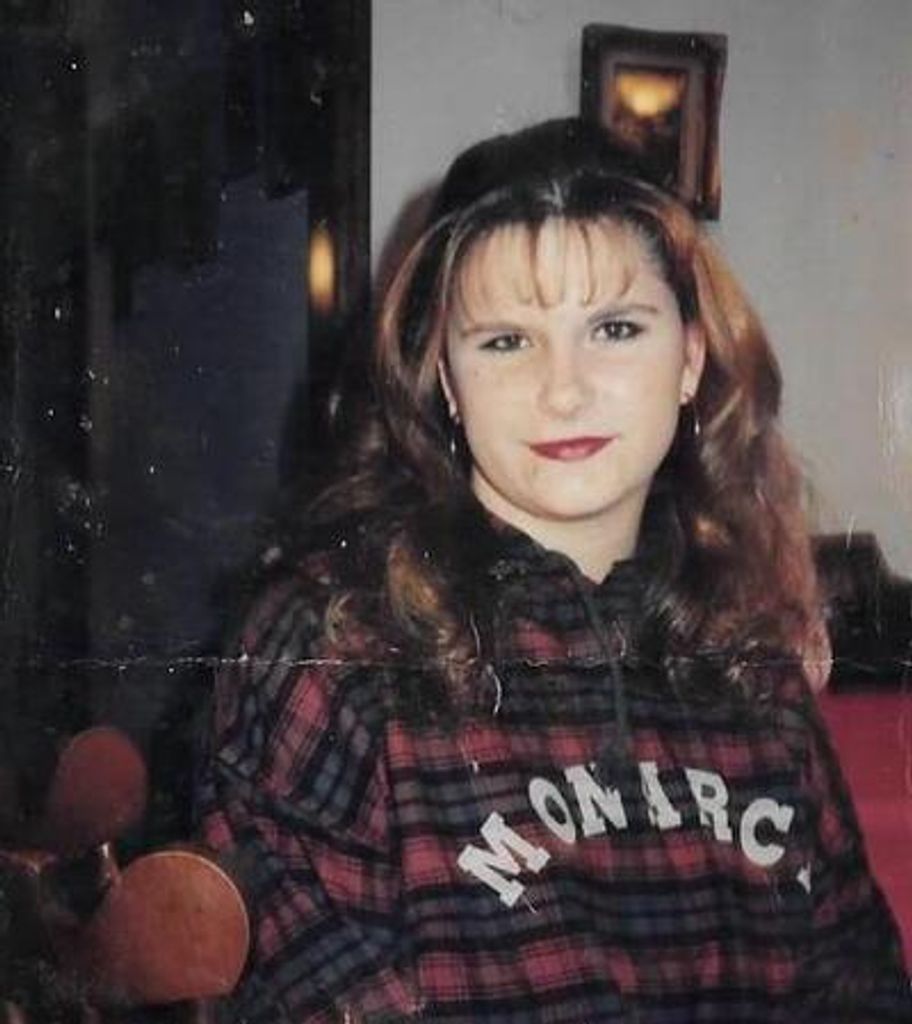 Shannon Leann Thiel Profile Photo