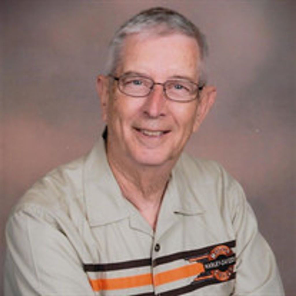 Robin "Bob"  Edward Lightfoot