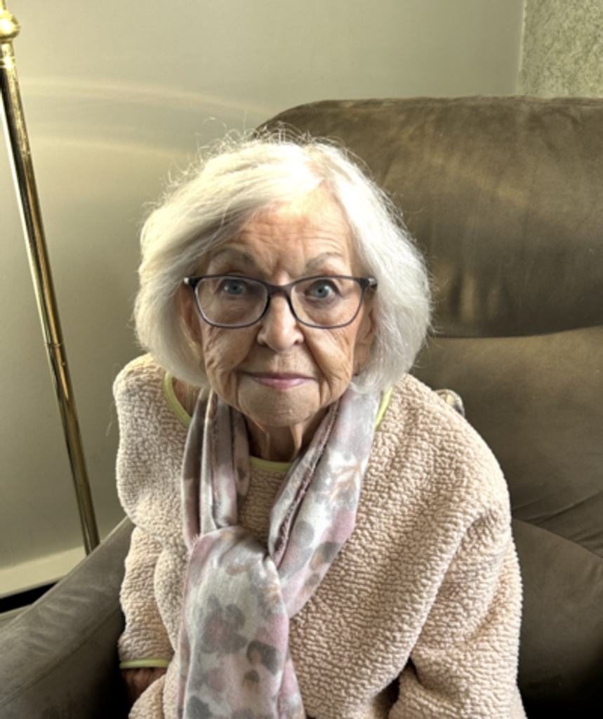 Anna Pluchinsky-Gawarecki