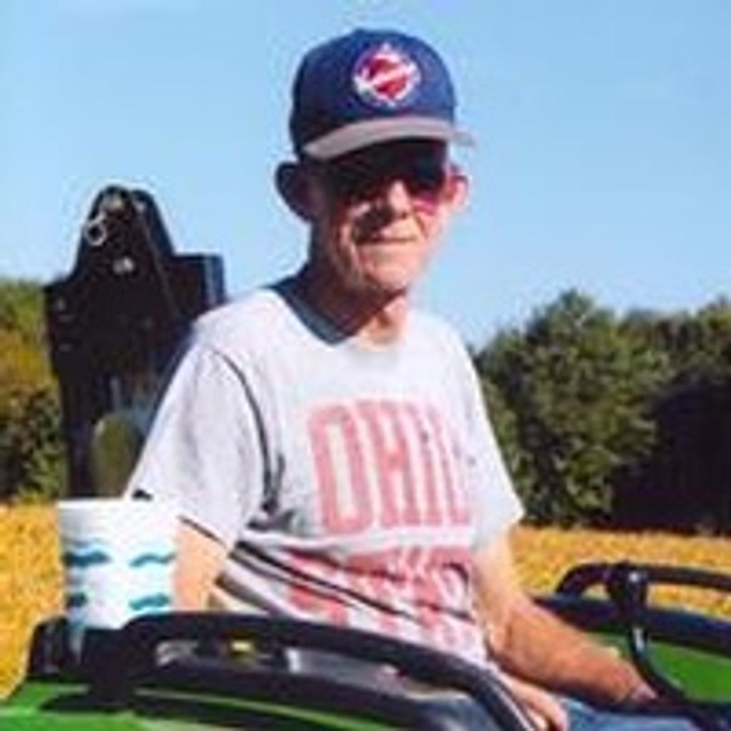 Shade  Raymond Bailey