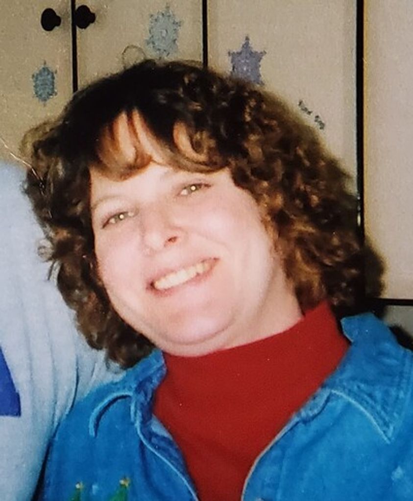 Julie Ann Robertson Profile Photo