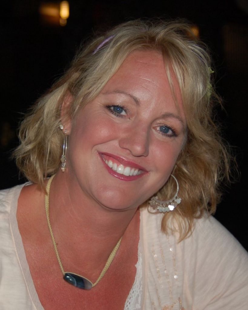 Janelle Lynn Venet Profile Photo