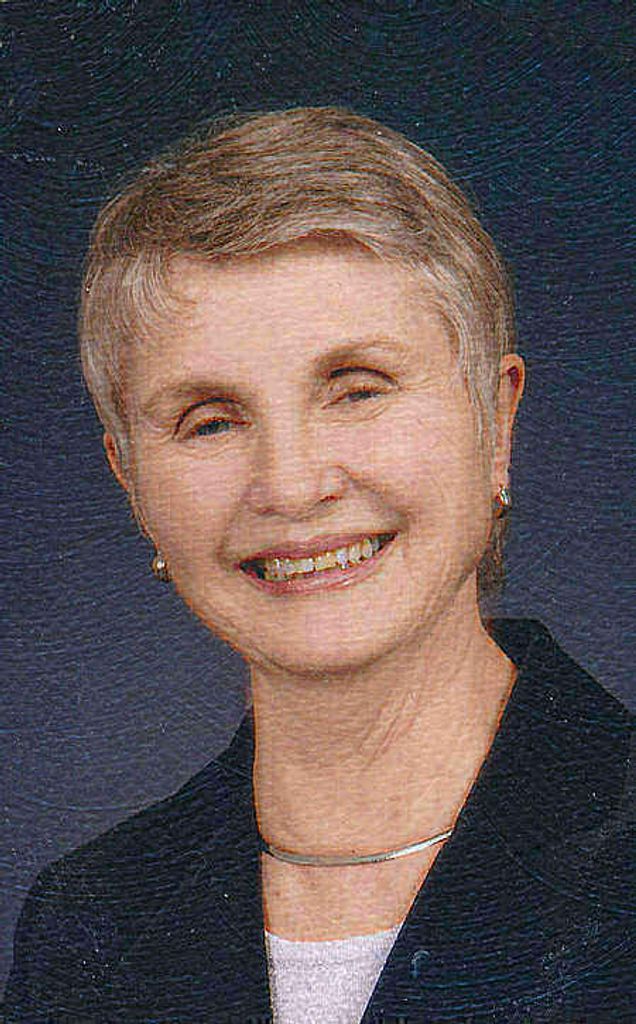 Julie Nooyen