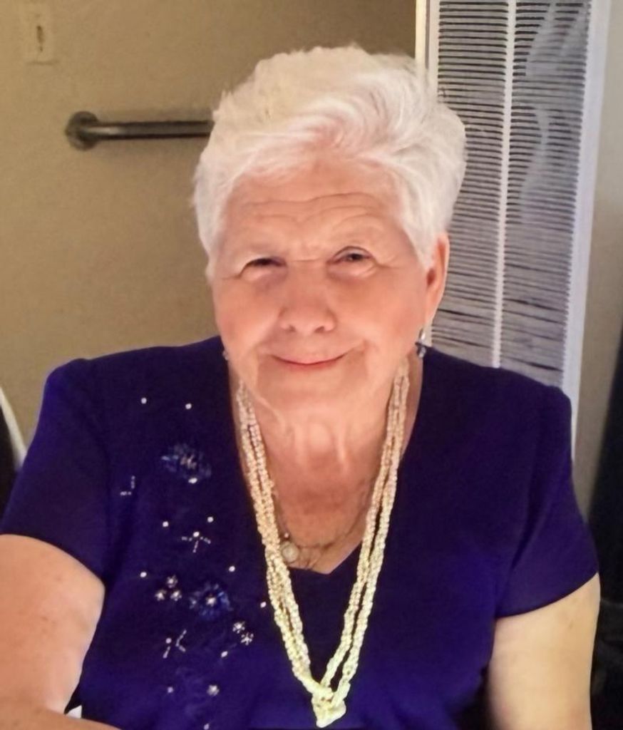 Maria Guadalupe Llamas Profile Photo