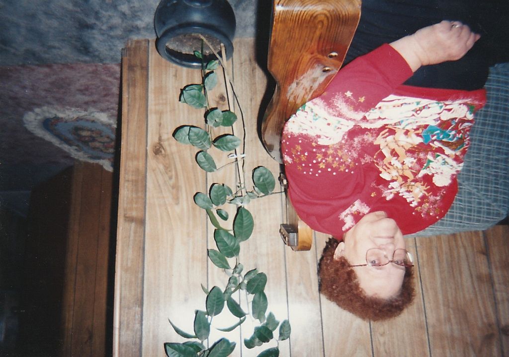 Annie Lofley Profile Photo