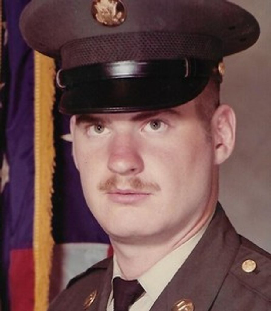 Daniel Myers Profile Photo