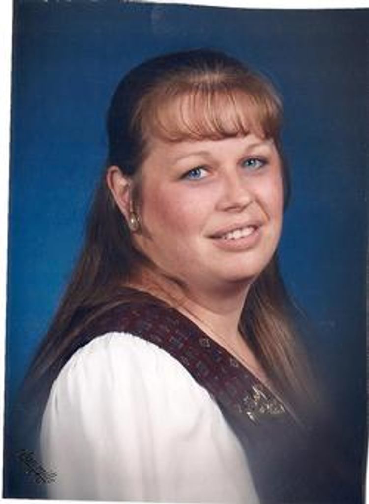Alexandra Broadbent Profile Photo
