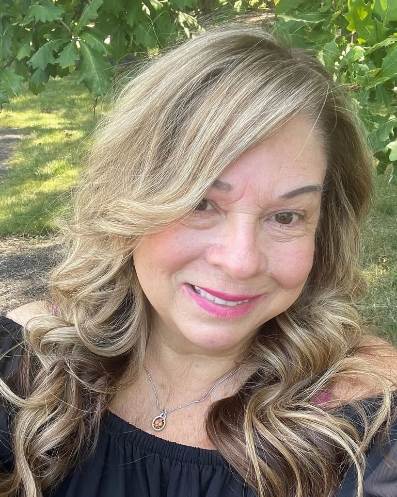 Carol Susan Avakian (Lombardi) Profile Photo
