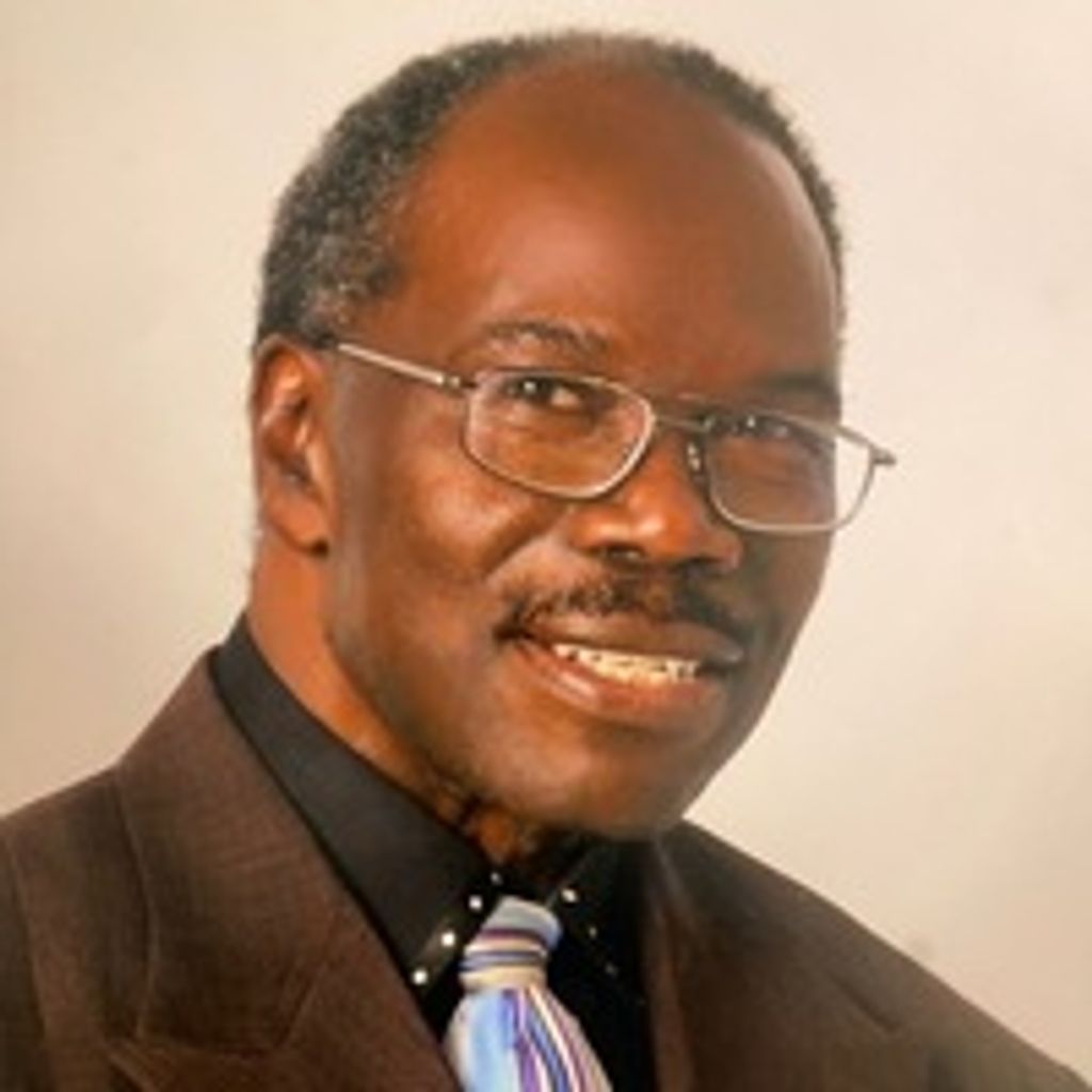Victor Mayenge
