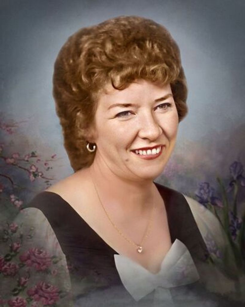 Muriel Lascola Cavat Profile Photo