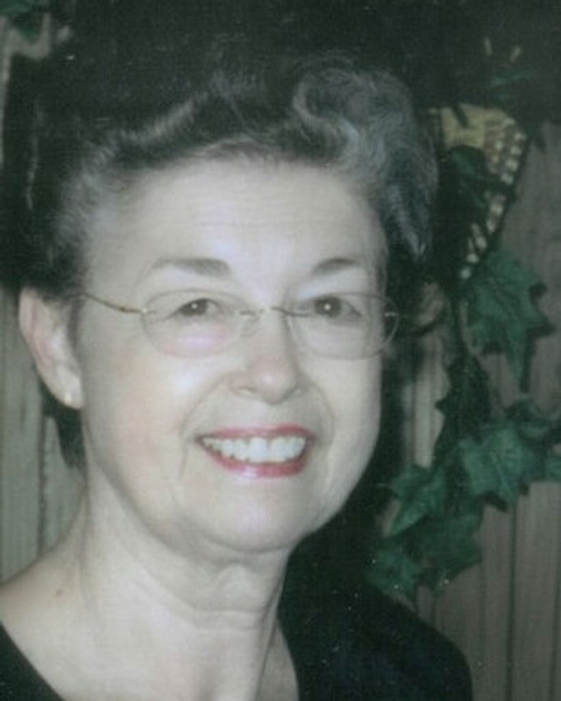 Louise Maynard Profile Photo