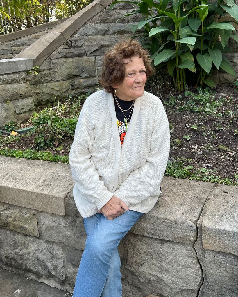 Mary Lou Hunt Profile Photo