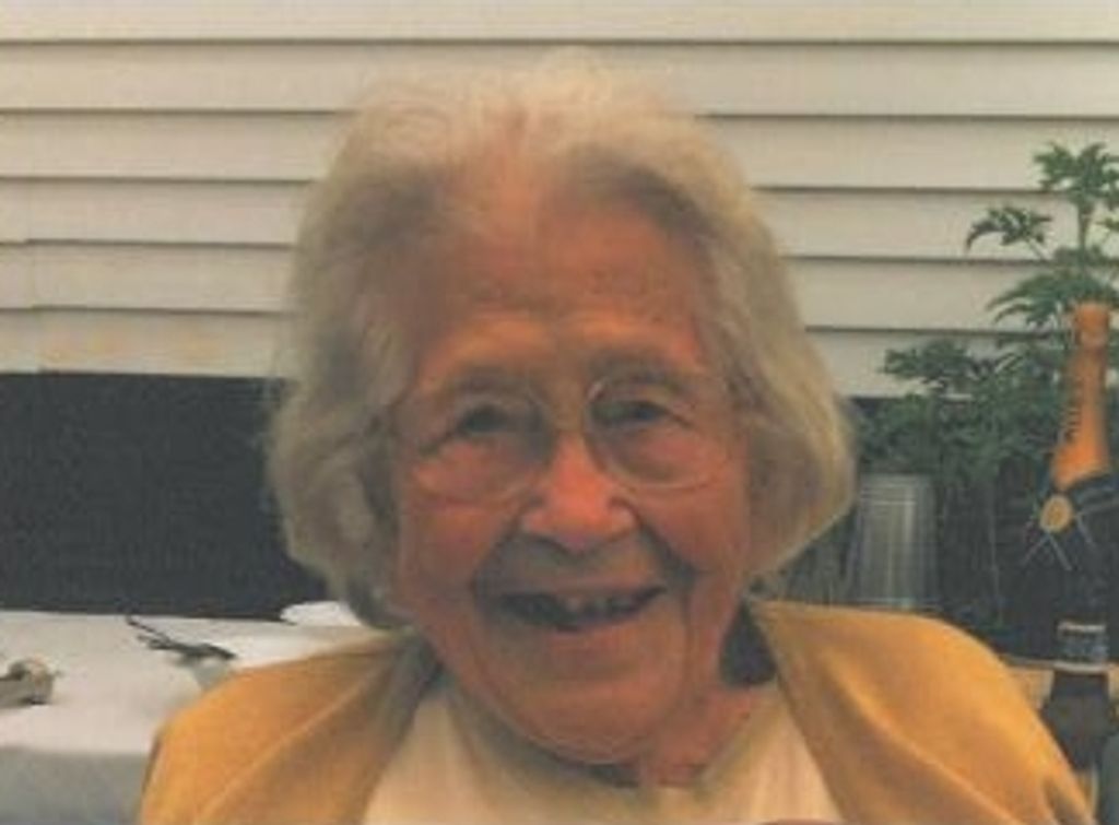 Mary Elizabeth (Mileo)  Vecchio Profile Photo