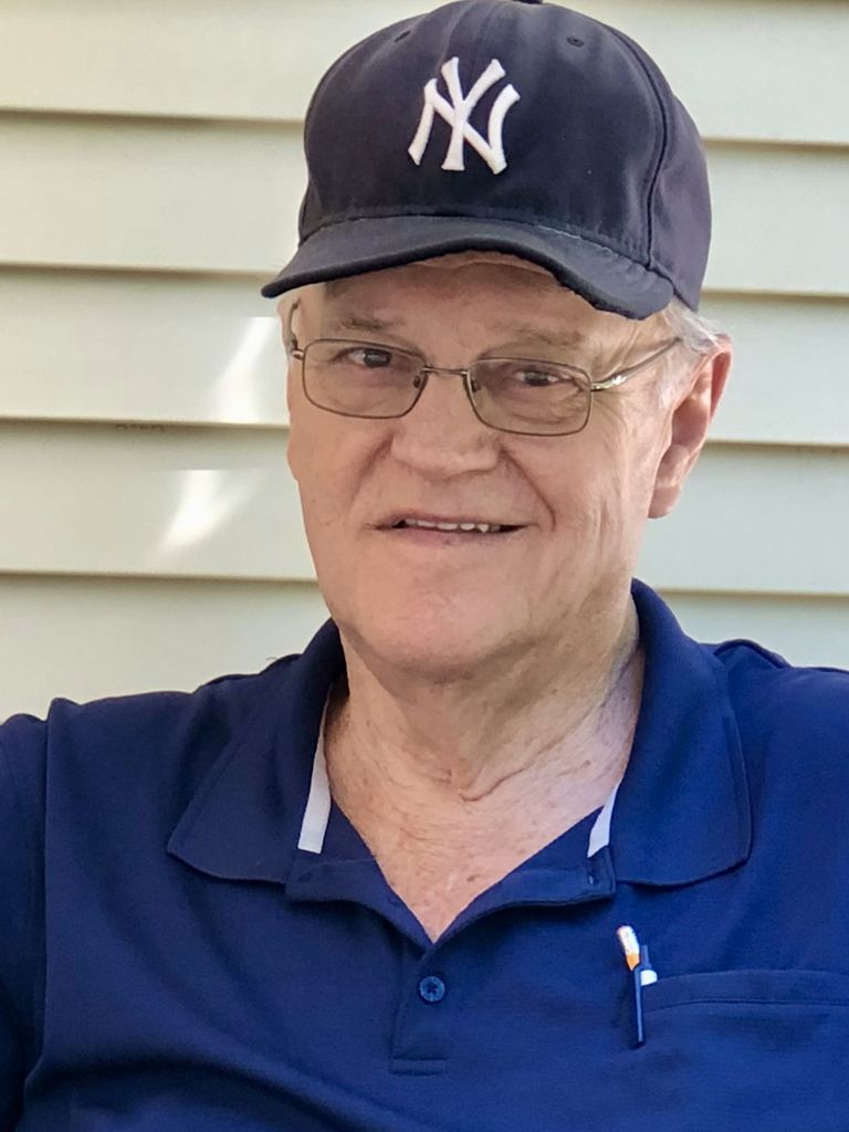 Robert Thompson Profile Photo