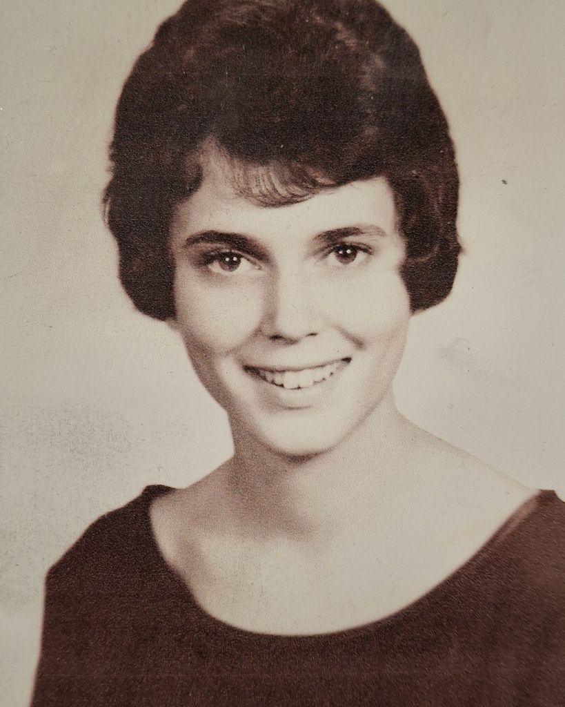 Linda LaRue Vicens - Pinkley Profile Photo