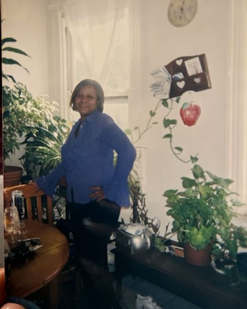 DeShelia Lynn Dean Profile Photo