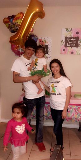 Edel Jamal Galvan photo gallery thumbnail 15 of 171