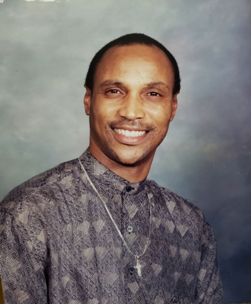 Kenneth Moore