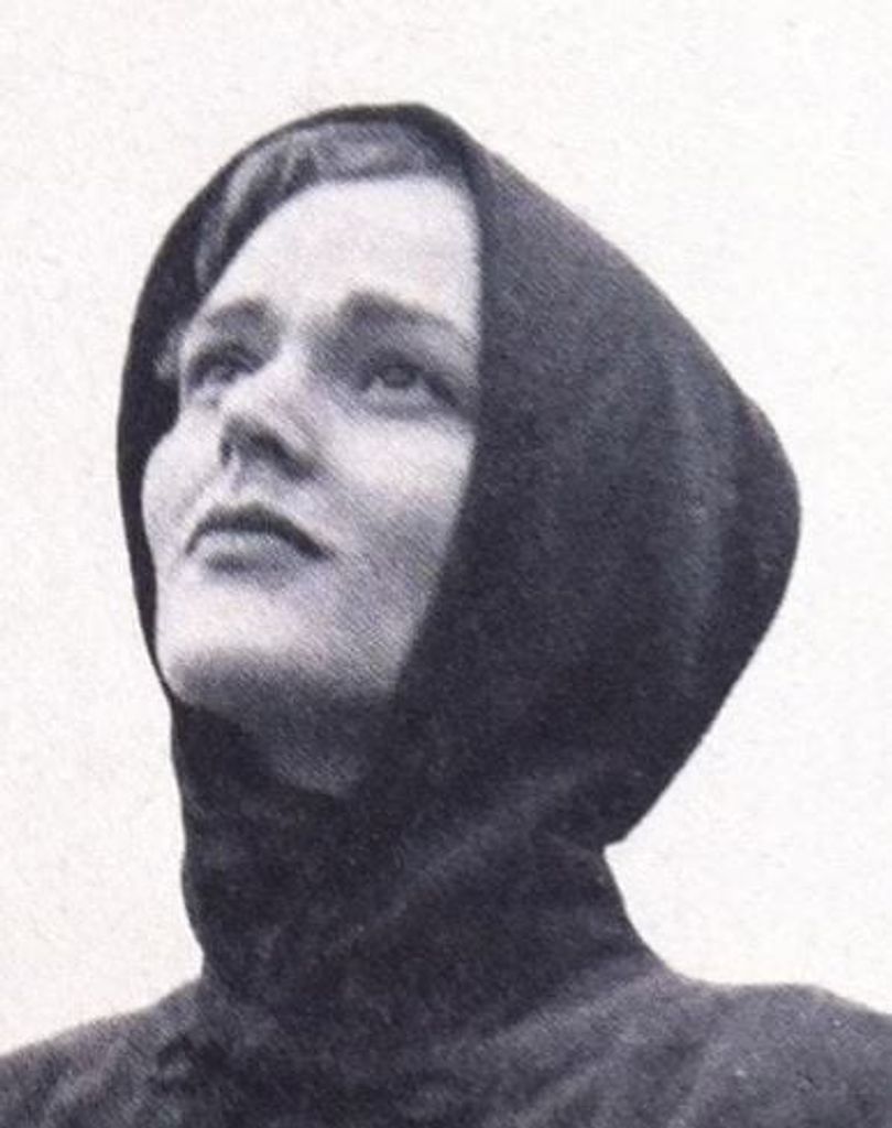 Orchard, Elizabeth 'Betty'