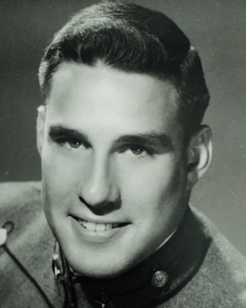 Allen Garfield Profile Photo