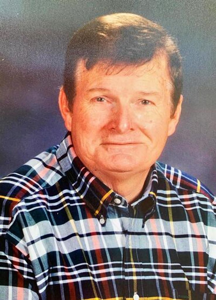 James Clifton Lindon Profile Photo