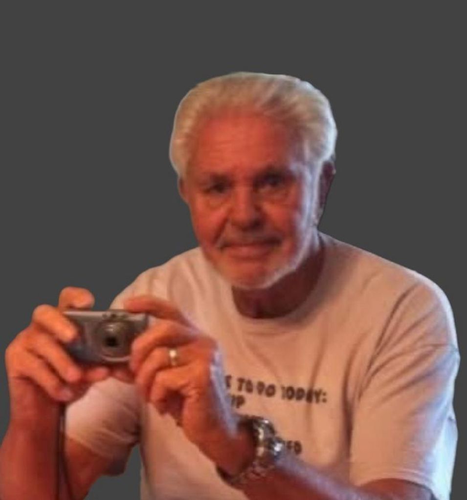 Floyd "Lucky" Lockhart Profile Photo