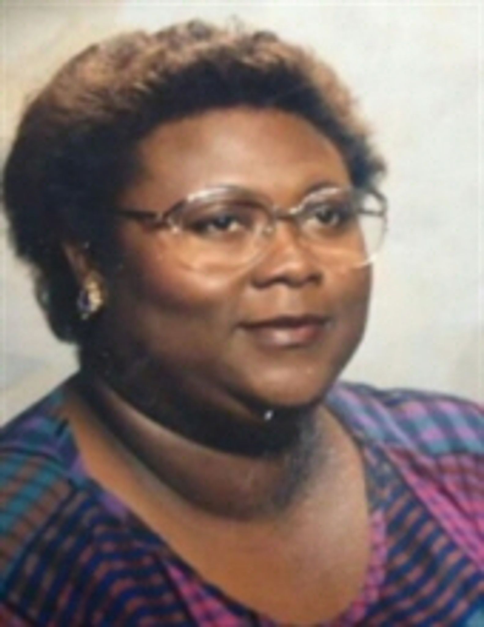 Clara L. Euell photo gallery image 1 of 2