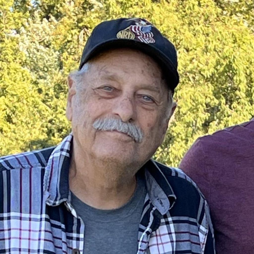 Robert "Bob" Eugene Byrd