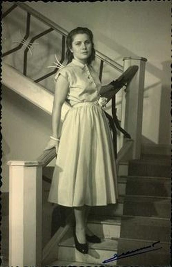 Roselyne Valentine Mauricette Tree