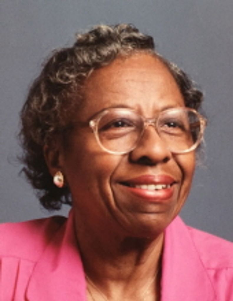 Lorraine Sue Mcarthur