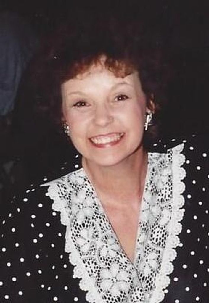 Ezelle Hall Profile Photo