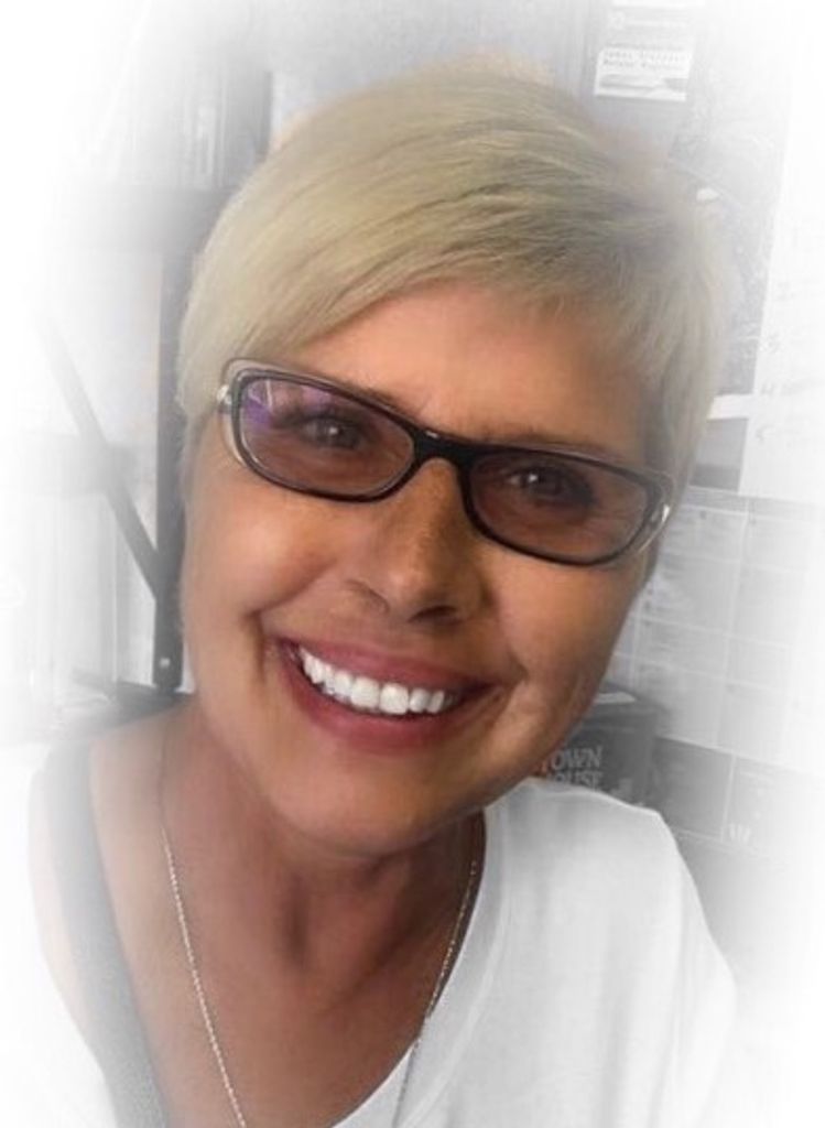 Christine E. (Savercool)  Lopez