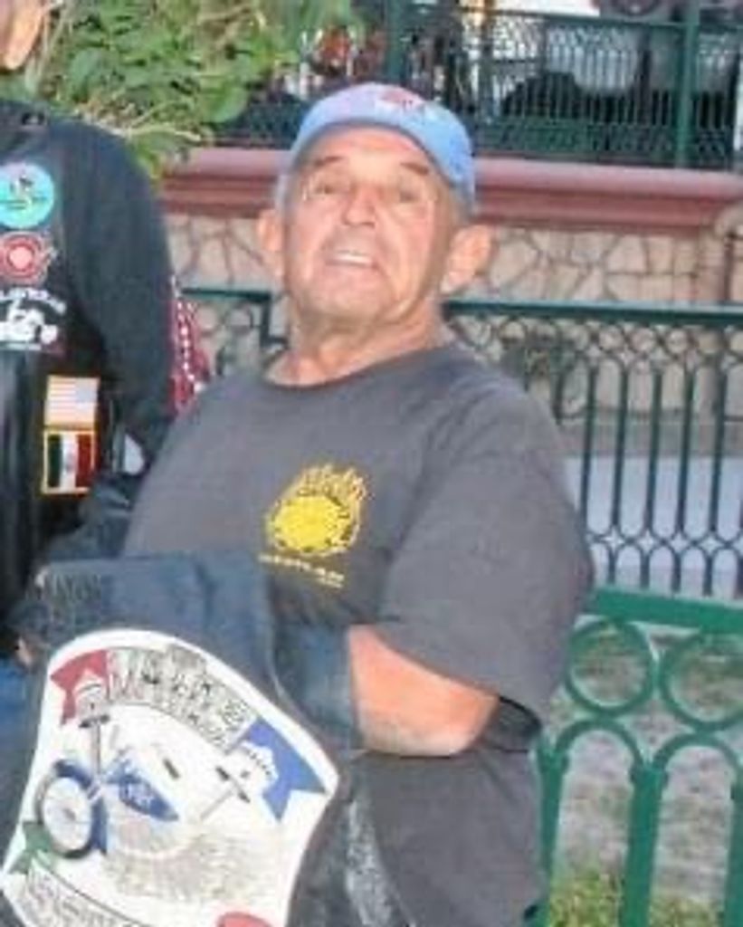 Roberto "Bobby" Eduardo Valenzuela