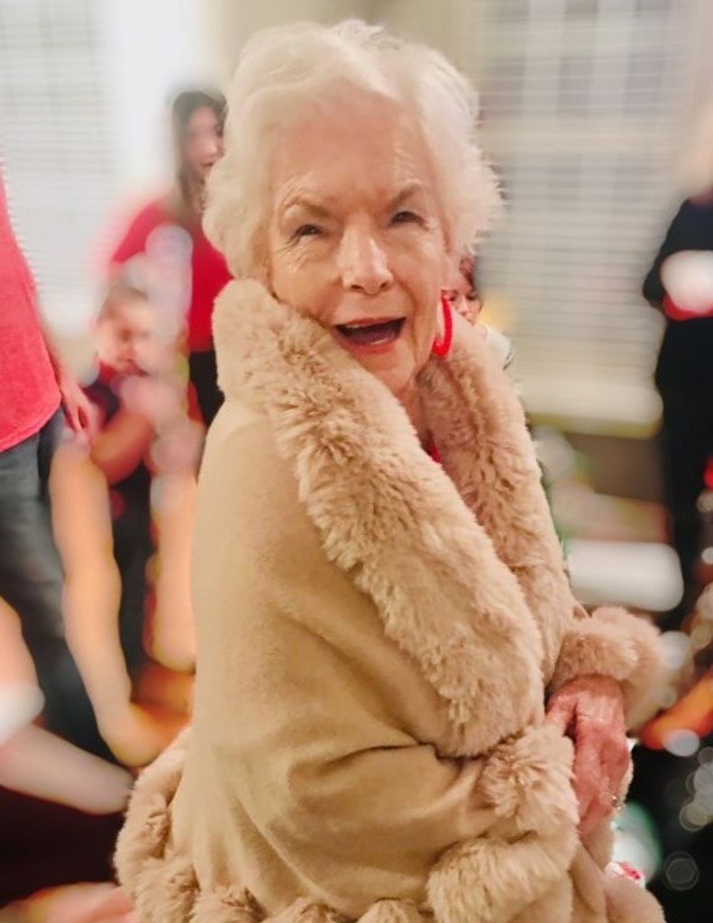 Esther Jordan Chresoulis Profile Photo