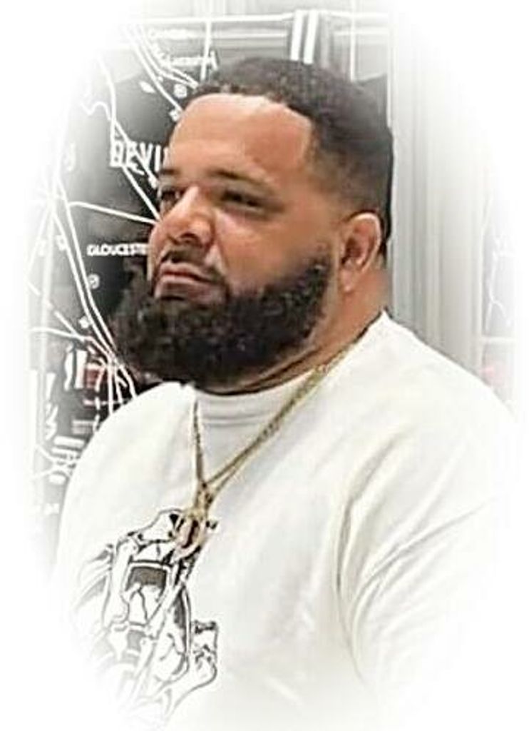 Michael Buzzin Mike Coleman Profile Photo