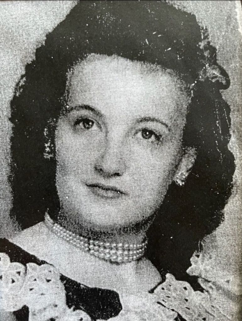 Pauline "Polly" Morris