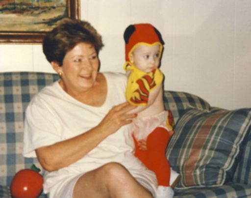 Linda Louise Blackmon photo gallery thumbnail 2 of 35