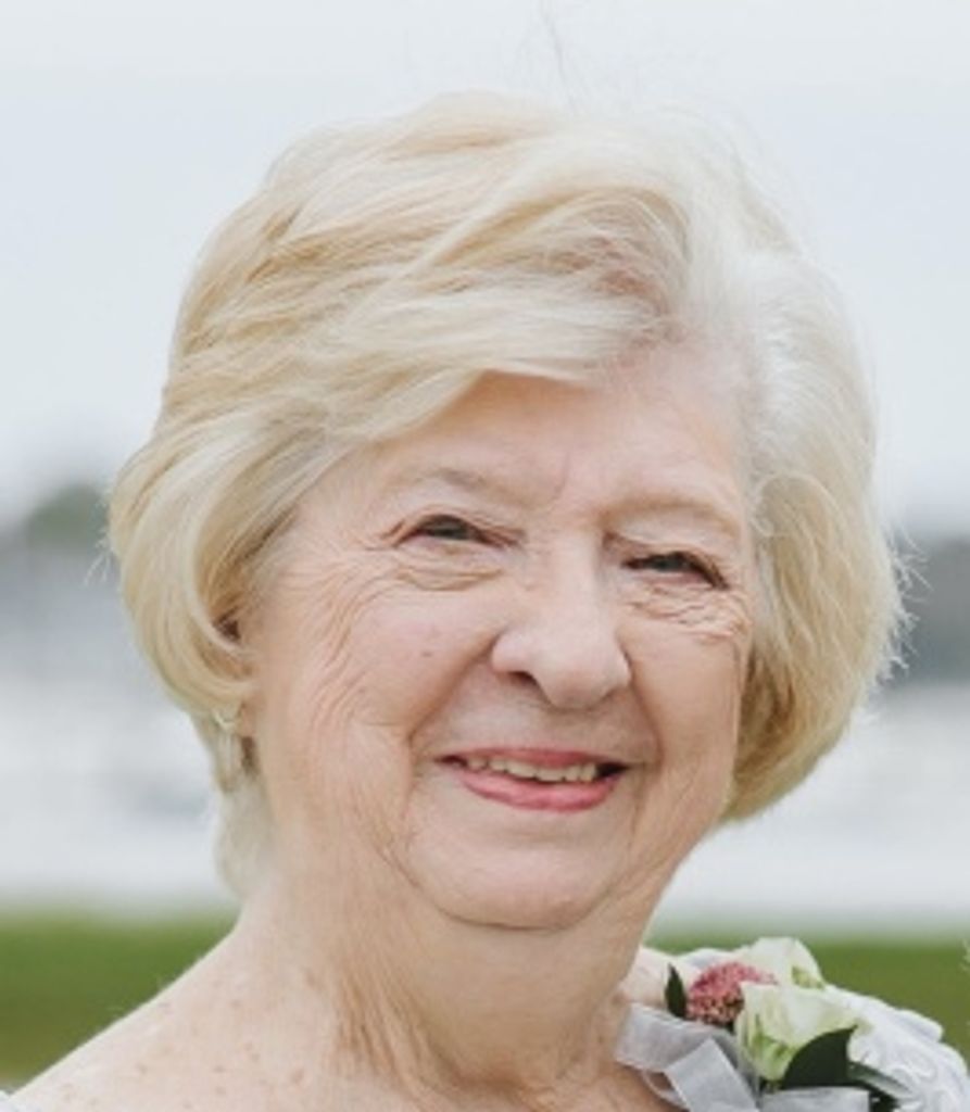 Ann Devine Profile Photo