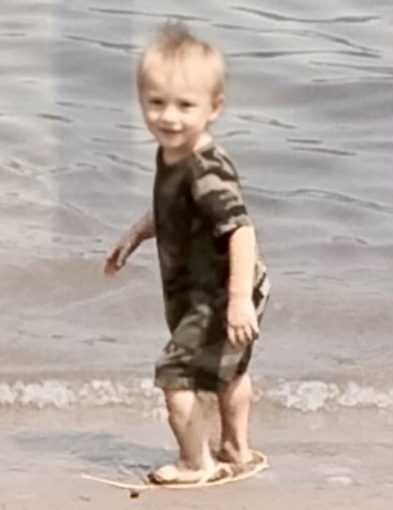 Nicholas Robert Benz Profile Photo