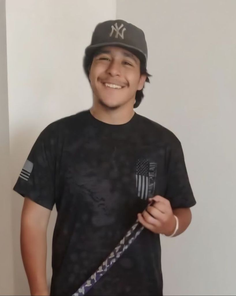 Dion Palomares Profile Photo