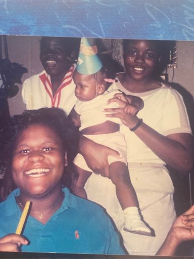 Ernestine Gail Williams photo gallery thumbnail 78 of 101