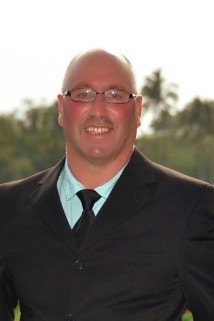 James "Jim" Walter Cox Profile Photo