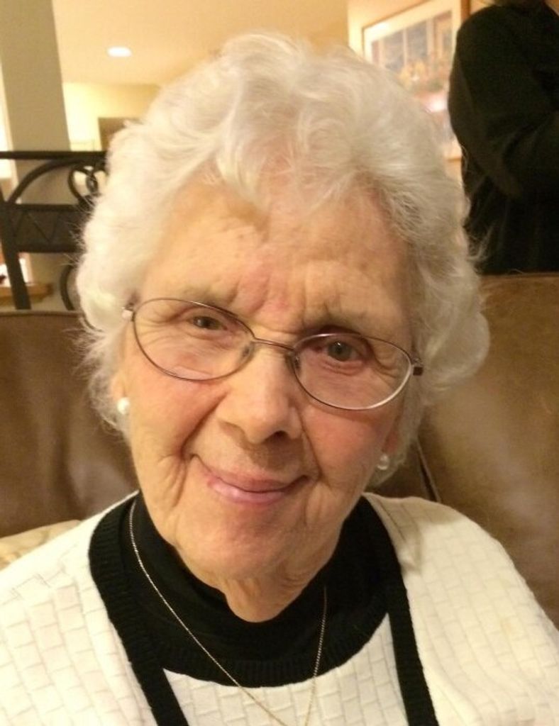 Arlene Buck Frechette Profile Photo