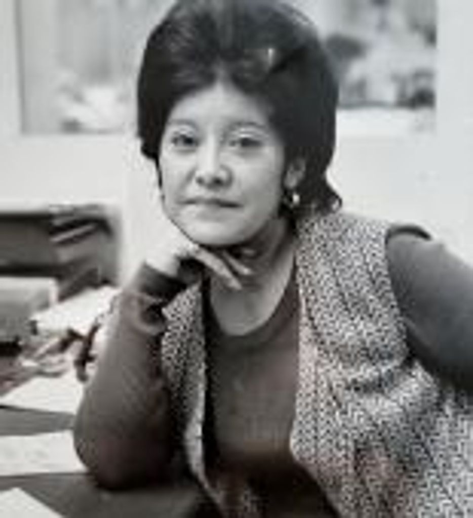 Estelle Almaguer Profile Photo