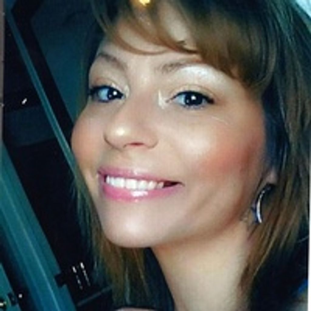 April  Star Tomlinson