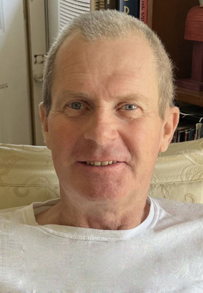 Lannie James Simonson Profile Photo