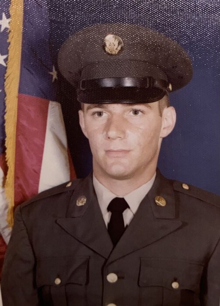 Carl Lilburn Ross Profile Photo