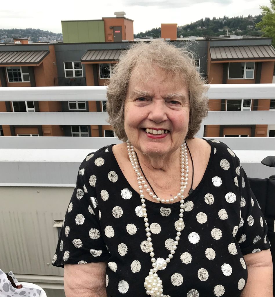 Lucia Winegar Profile Photo