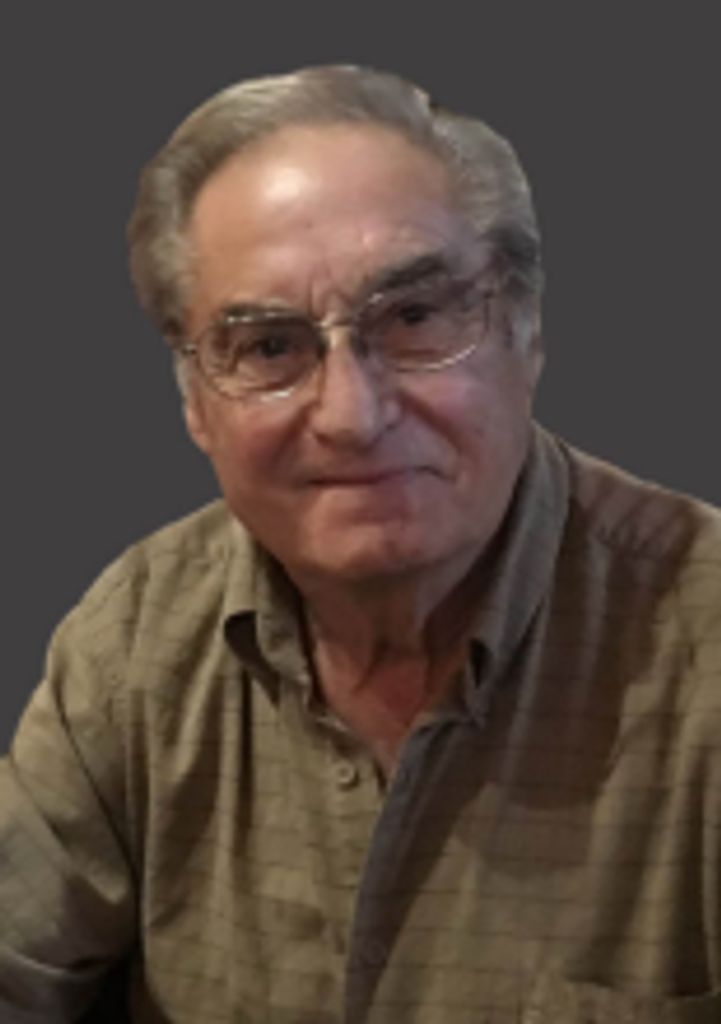 Rolf Josef Muench Profile Photo