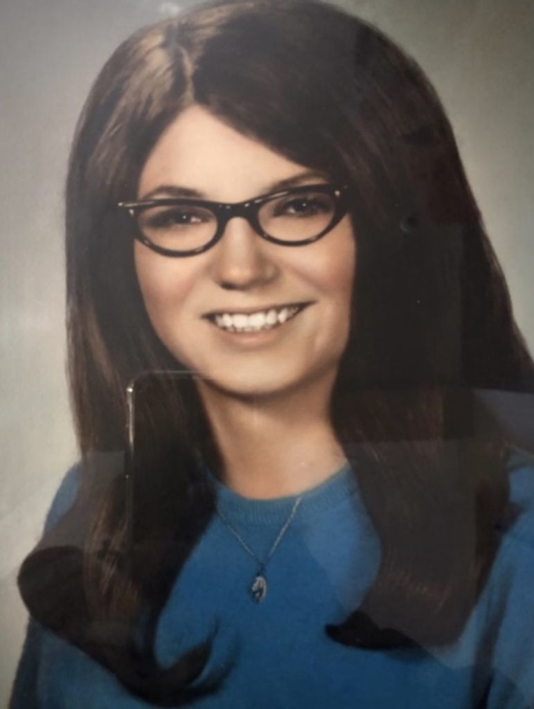 Joann E. (Long)  Mattison